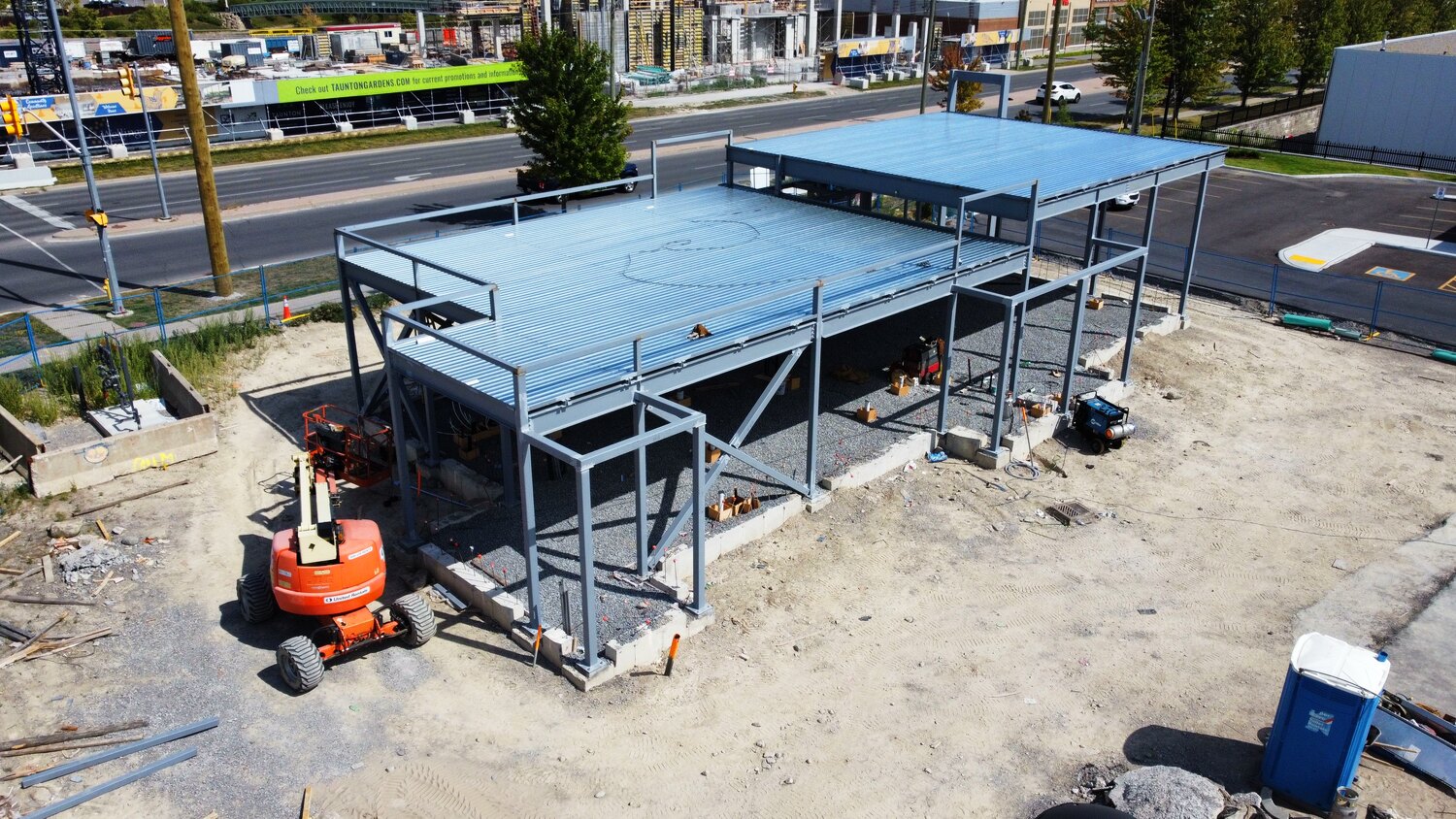 Burger King restaurant steel frame and roof deck, Whitby, Ontario