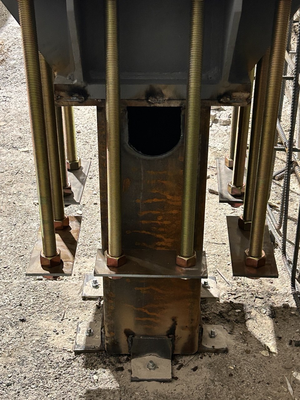 Weld Plus crew erecting structural steel on site
