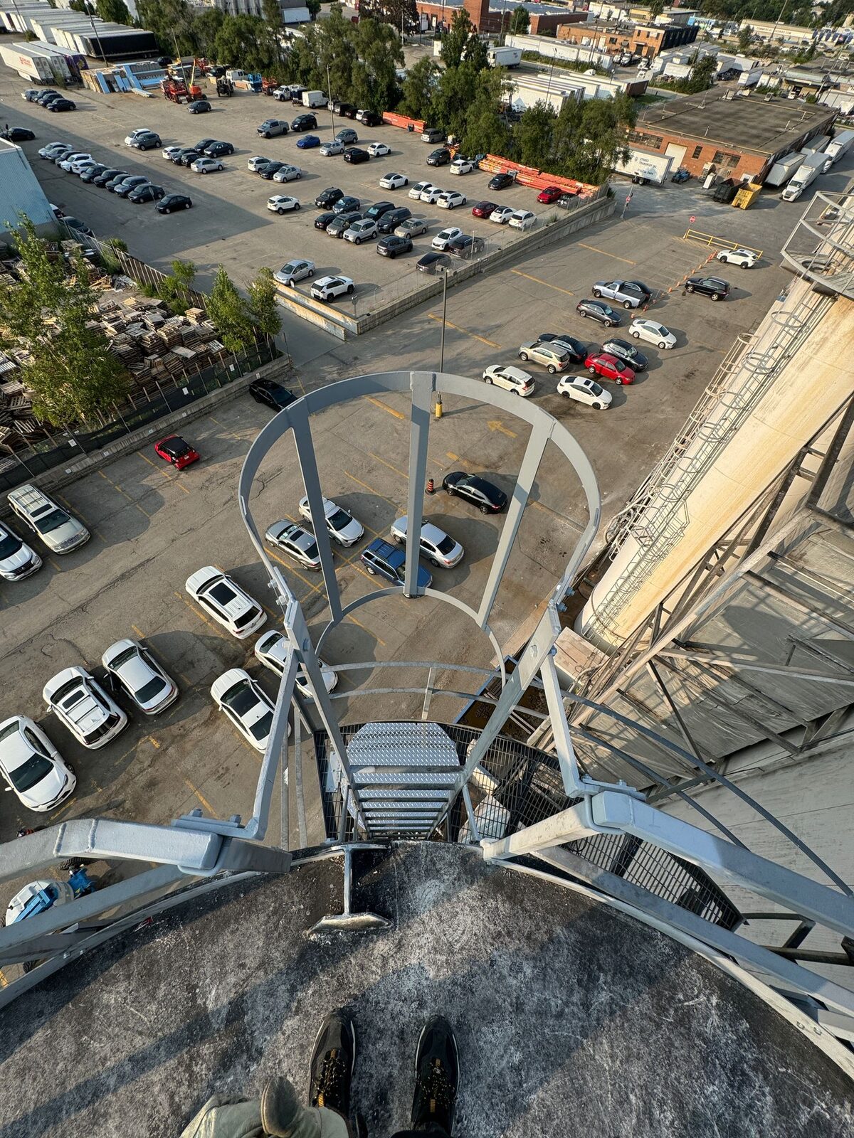 Steel guardrail and handrail system installed by Weld Plus