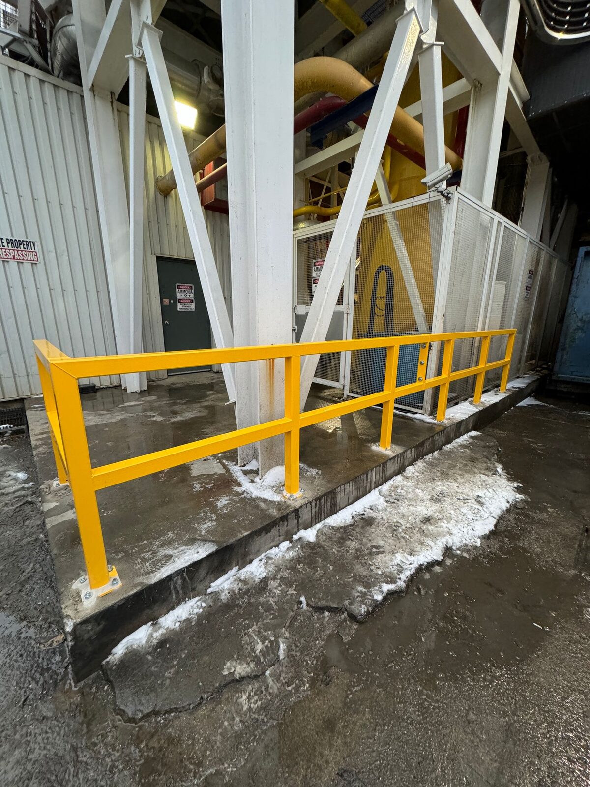 Steel guardrail and handrail system installed by Weld Plus